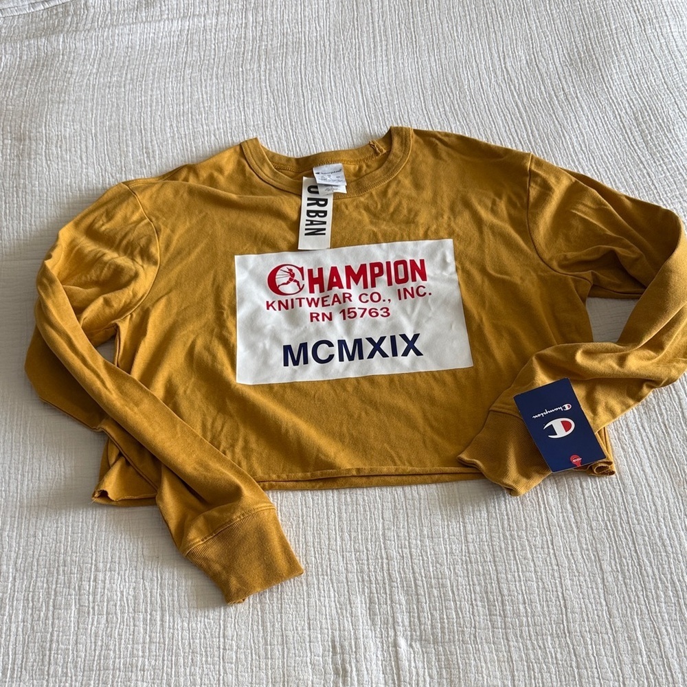 Champion Mustard Cropped Tee / M / NWT